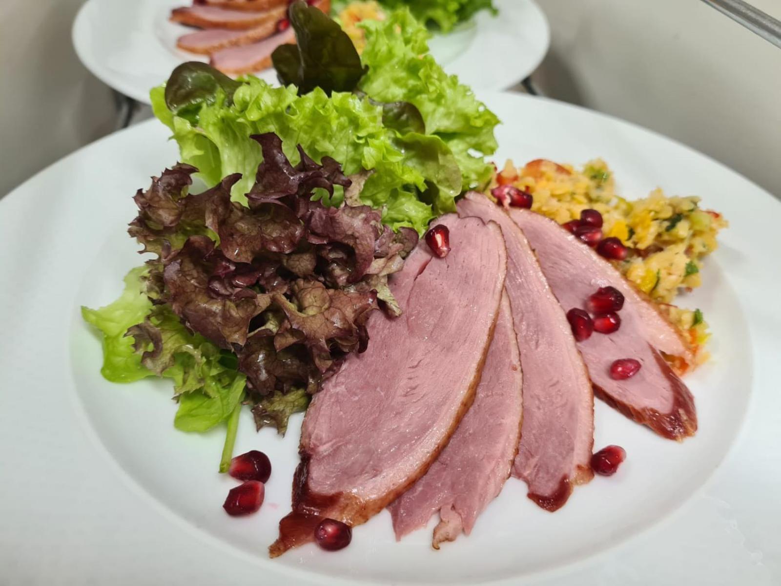 Hotel Krone Königsbrunn Екстериор снимка
